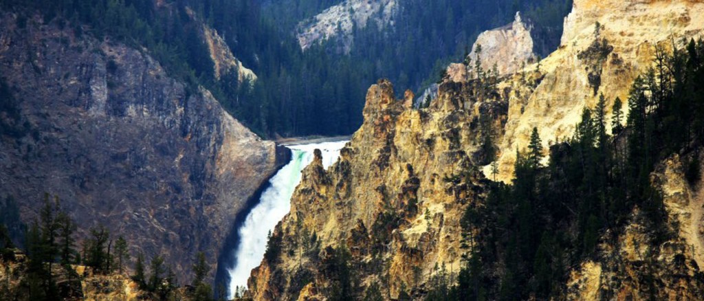 Exploring Yellowstone: The Grand Canyon
