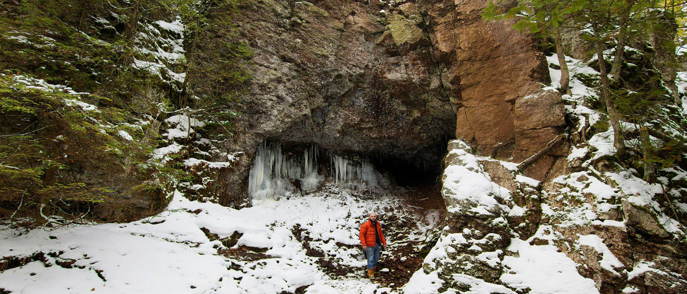 A Gorge to Remember – Manganese Gorge
