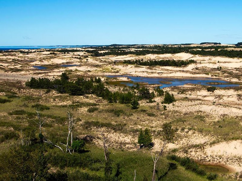 An Easy Hike to Big Sable&nbsp;Lighthouse