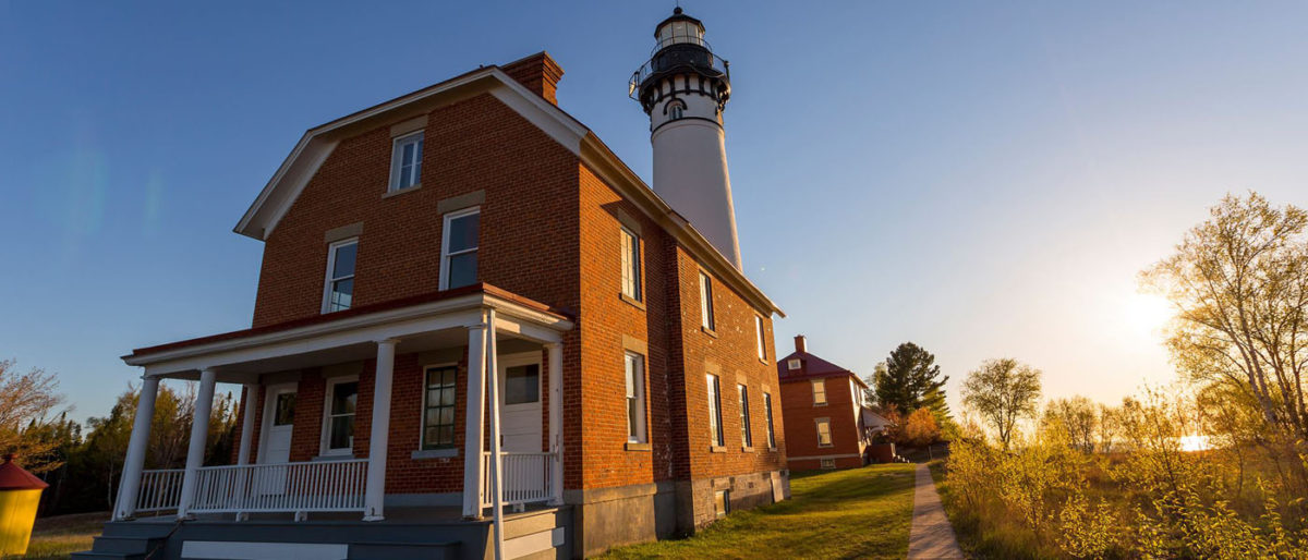 Exploring Pictured Rocks: Au Sable Lightstation