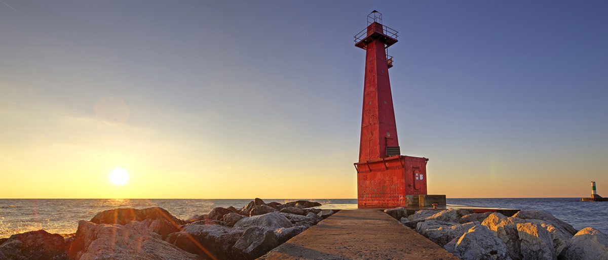 The Red Lights of Muskegon