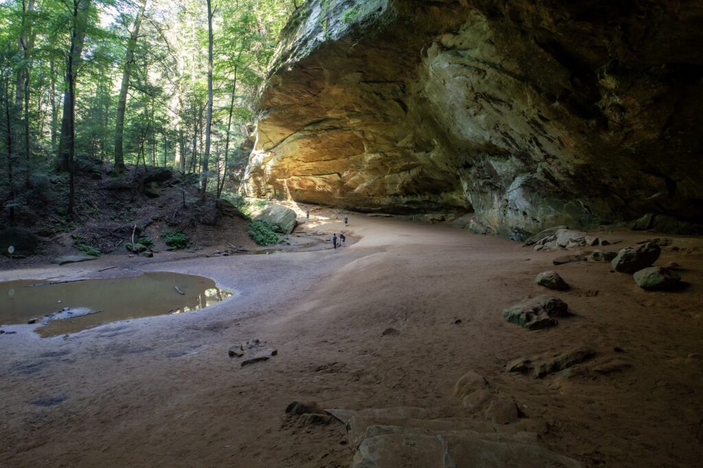 Ash Cave