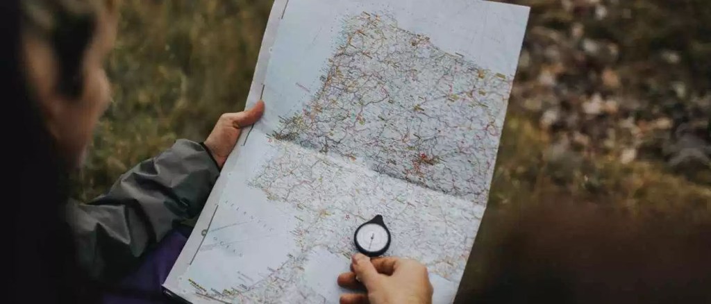 10 Essential Items for Hiking