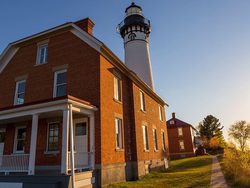 Exploring Pictured Rocks: Au Sable&nbsp;Lightstation
