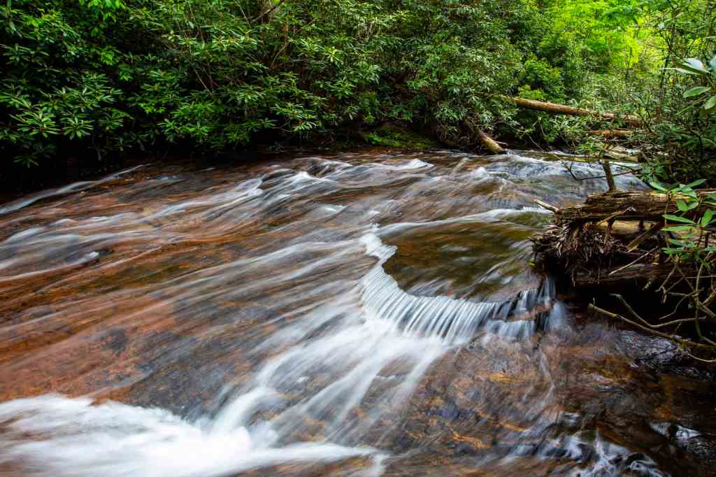 Helton Creek above the lower falls of Helton Creek Falls